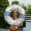1PC Swim ring with handles, classic pool float, inflatable flotation device, perfect for summer pool parties and beach outings.. 