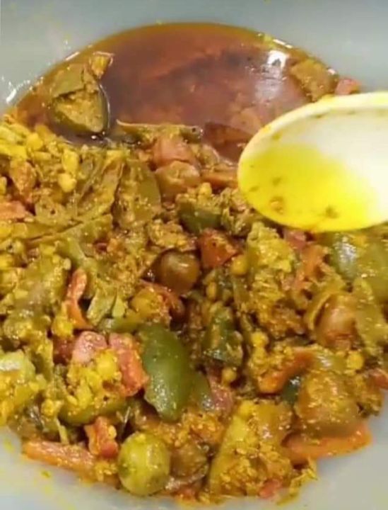 Original%20Shikarpuri%20Mix%20Vegetable%20Achar%20-%20Image%202