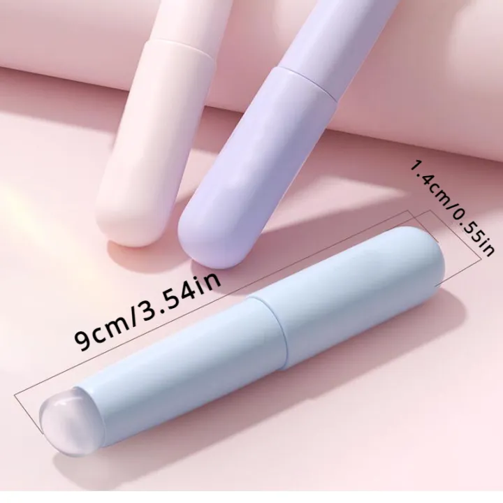 Silicone%20Lip%20Brushe%20with%20ABS%20Plastic%20Handle,%20Portable%20Lipstick%20&%20Lip%20Balm%20Applicator%20with%20Cap,Perfect%20Blending%20&%20Smudge%20Cover%20-%20Image%206