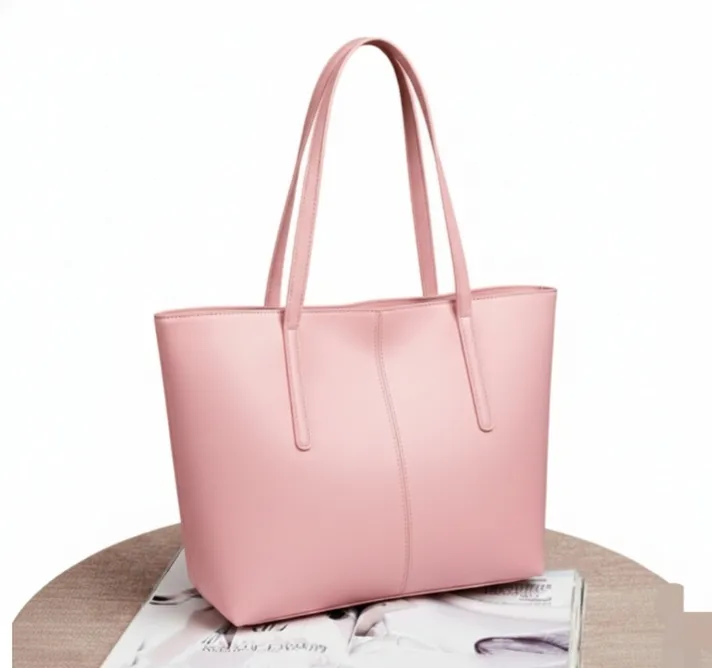 Stylish%20Premium%20Leather%20Tote%20Bag%20%E2%80%93%20Office%20&%20Travel%20Use%20-%20Image%208