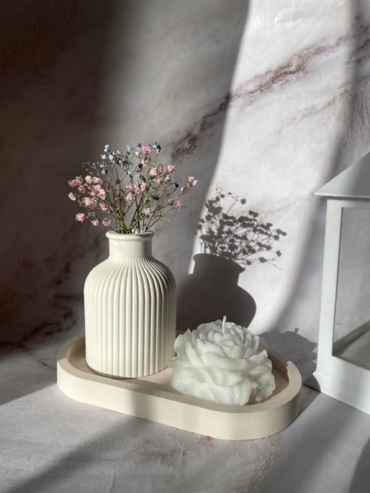set of 3 (1 mini flowers vase +1 ovel tray +1 poney rose flower candle)