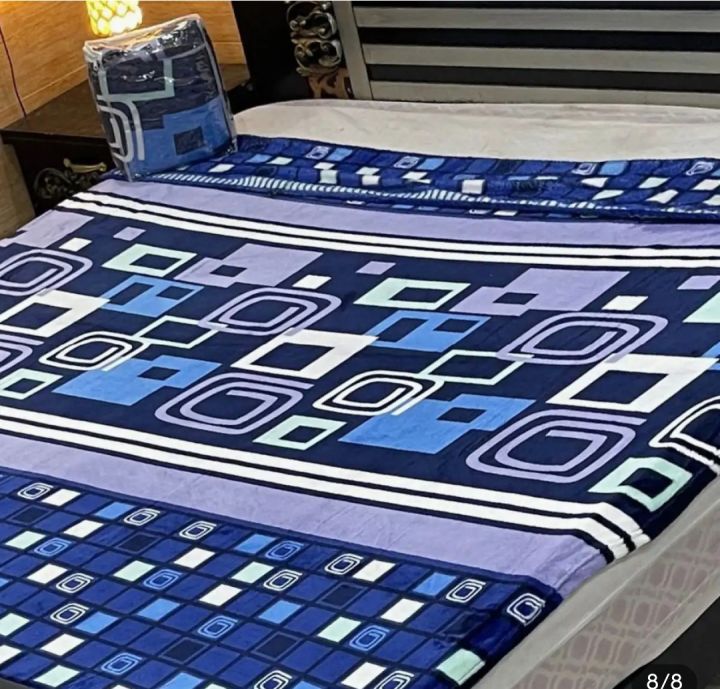 beautiful and elegant AC fleece blanket double bed designs