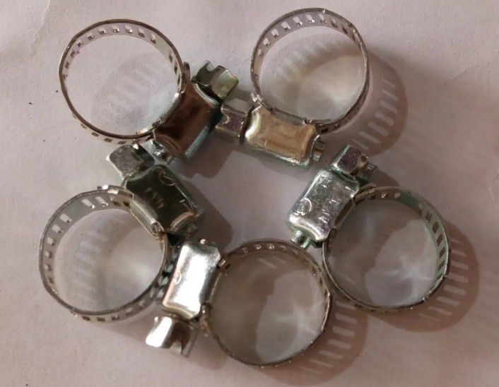 Clump for pipes (pack of 5)