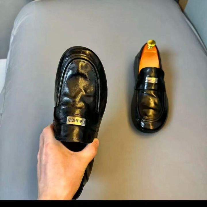 European%20New%20Shoes%20for%20Men%20Genuine%20Leather%20Casual%20Shoes%20Fashion%20Flat%20Leisure%20Shoes%20Comfortable%20Slip-on%20Loafers%20-%20Image%202