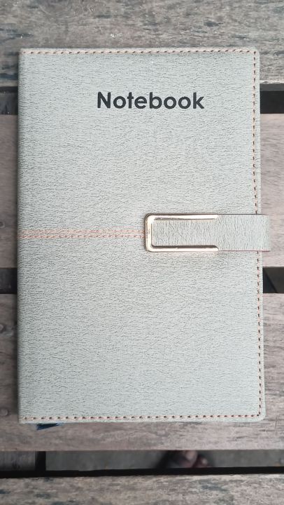 China%20PU%20Leather%20General%20Golden%20magnet%20Notebook%20-%20Image%204