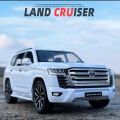 1:24 Scale Diecast Land Cruiser LC300 SUV. 