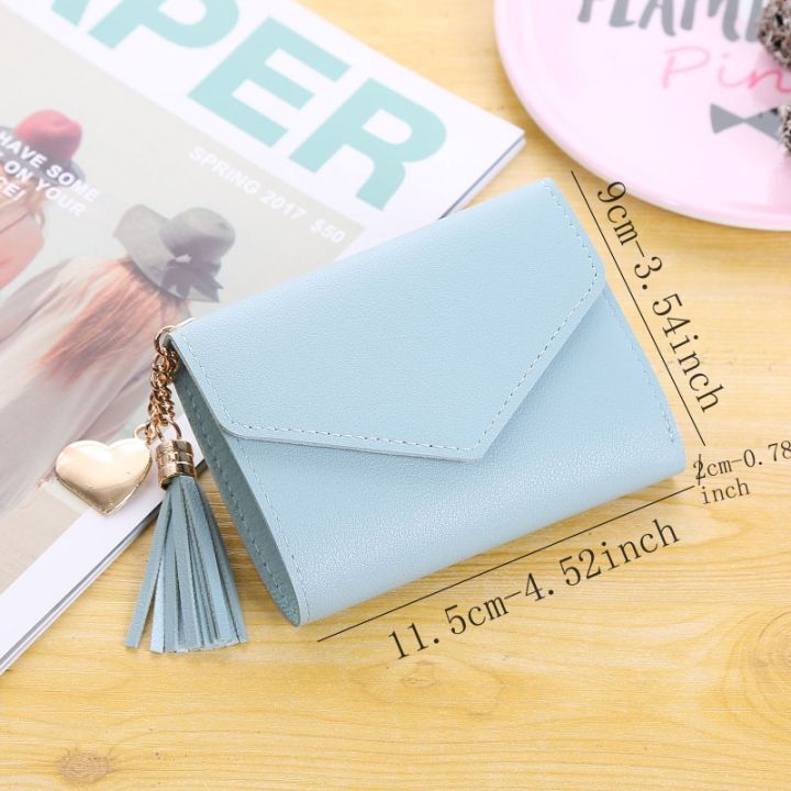 Wallet%20Women's%202024%20New%20Short%20Style%20Tassel%20Pendant%20Litchi%20Pattern%20Money%20Clip%20Card%20Bag,%20Cute%20Zero%20Wallet%20in%20Hand%20-%20Image%207