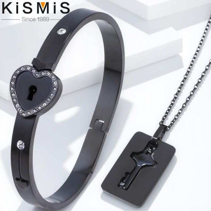 Concentric Lock Key Bracelet Set Titanium Steel Stainless Steel Jewelry Ideal for Couples Fashion Enthusiasts