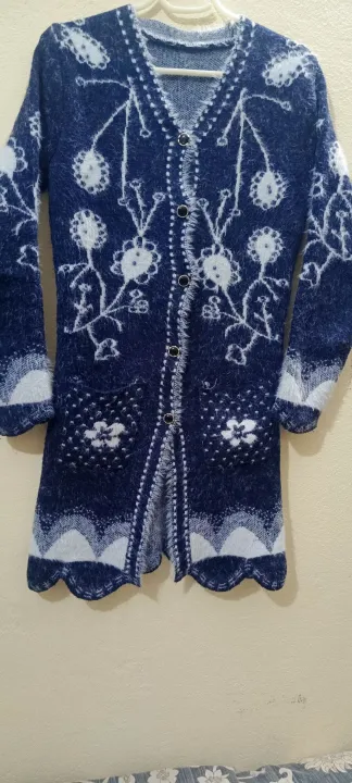 Ladies%20long%20sweater%20with%20rabbit%20wool%20-%20Image%203