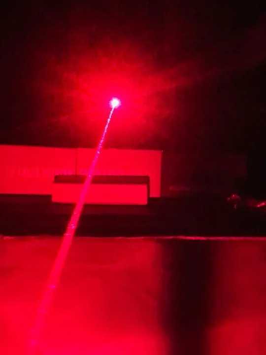 Green/red%20Laser%20Torch%20High%20Power%20Laser%20Pointer%20532Nm%20Laserpointer%20Pen%20Adjustable%205Mw%20Lazer%20Light%20Accessories%20For%20Hunting%20Equipment.%20-%20Image%207