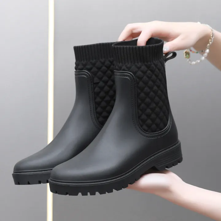 1%20Pair%20of%20Women's%20Short%20Chelsea%20Rain%20Boots,%20Fashionable%20U-Shaped%20Fly-Knit%20Rain%20Boots,%20Pvc%20Non-Slip%20Waterproof%20%20Shoes%20-%20Image%207
