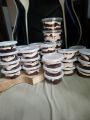 Dream cake tub. chocolate ganache and chocochips. yummy yummy. 