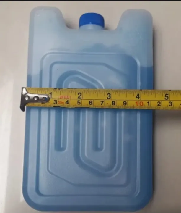 Gel%20bottle%20Ice%20pack%20bottle%20for%20ice%20box%20air%20coolers,%20ac%20cooler%20and%20dc%20cooler,%20refreezable%20icepack,%20Cooling%20refrigerant%20-%20Image%203
