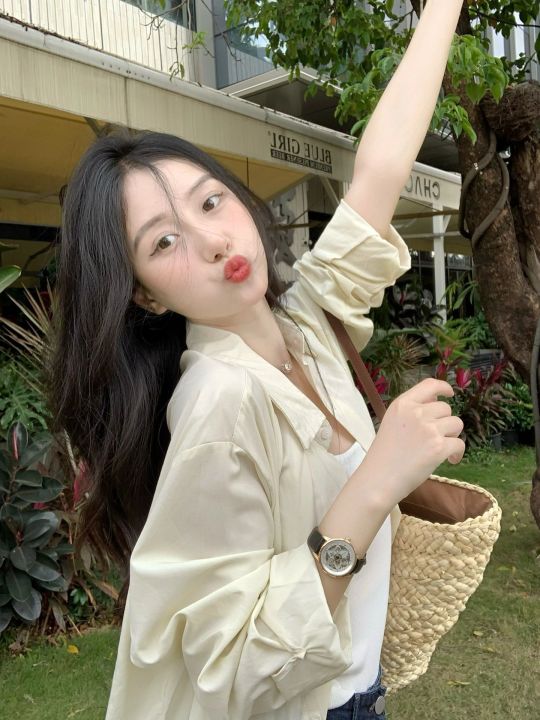 Clear%20Stock%20%F0%9F%92%A5%20%20%20Sfb008%20%F0%9F%98%81%20Women's%20Long-Sleeved%20Collared%20Shirt,%20Simple%20Solid%20Color,%20Oversize,%20Casual%20Korean%20Style%20Fashion%20Work%20Shirt,%20the%20Fabric%20Is%20Bouncy%20and%20Doesn'T%20Stick%20to%20the%20Body.%20-%20Image%204