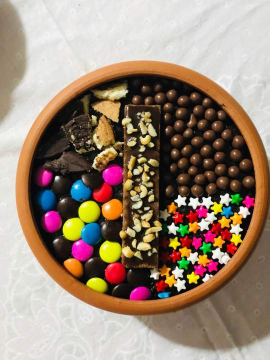 Chocolate%20pot%20cake%20-%20Image%202
