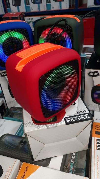 Wireless%20Portable%20Rechargeable%20Mini%20Disco%20Speaker%20X-911%20with%20Bluetooth,%20FM%20Radio,%20AUX,%20TF%20Memory%20Card%20Reader%20and%20USB%20Pen%20Drive%20-%20Image%209