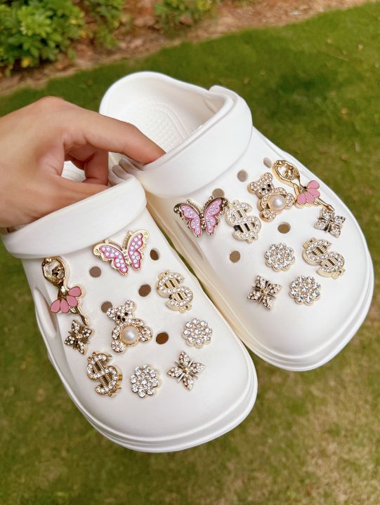 18pcs%20Fashionable%20Gold%20Tone%20Rhinestone%20Bear%20Shoe%20Boot%20Accessories%20Suitable%20For%20Clogs,%20Garden%20Shoes,%20Beach%20Shoes,%20DIY%20Detachable%20-%20Image%204