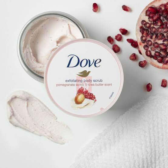 international%20UK%20product%20Dove%20Exfoliating%20Pomegranate%20Seeds%20&%20Shea%20Butter%20Body%20Scrub%20300ml%20-%20Image%202