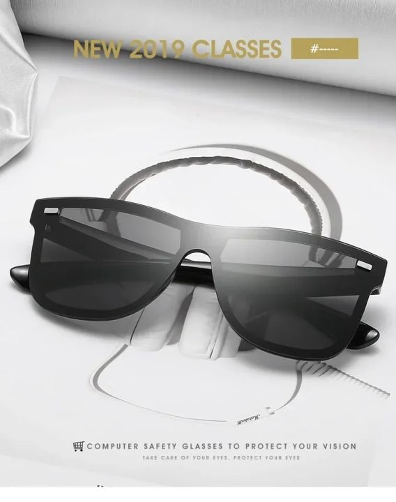 Full%20Black%20Ray-Ben%20Sunglasses%20-%20Image%203