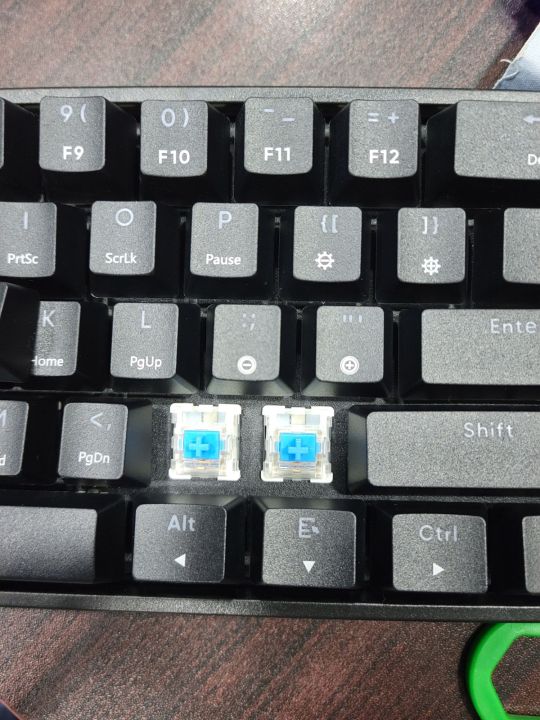 AK61%20Hot%20Swappable%20Mechanical%20Keyboard%2060%25%20Layout,%20Hot%20Swappable%20keys%20easy%20to%20reinstall%20Keys,%20Blue%20Switches,%20-%20Image%208