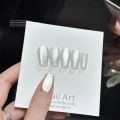 1pc 10ml Holographic Glitter Mirror Porcelain White Cat Eye Gel Polish Magnetic Galactic Effect Gel Nail Polish Soak Off UV LED. 