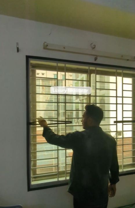 Exclusive  Anti mosquito window net with chain system.