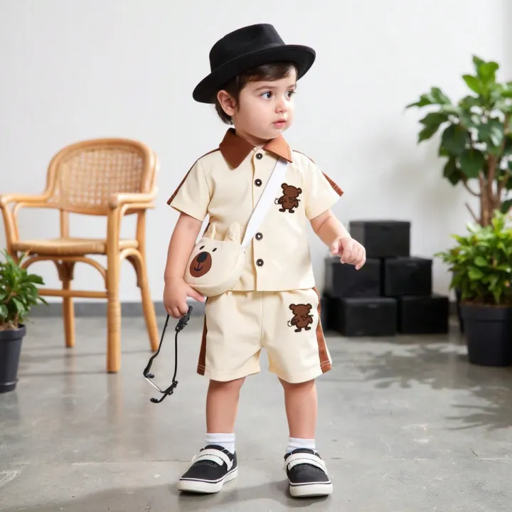 Toddler%20Bear%20Print%203-Piece%20Outfit,%20Beige%20&%20Brown%20Polo%20Shirt%20+%20Shorts%20+%20Crossbody%20Bag,%20Baby%20Boy%20Summer%20Casual%20Clothing%20Set%20-%20Image%207