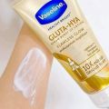 Vaseline serum burst UV lotion(Flawless Glow)300 ml. 