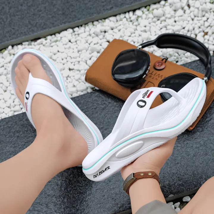 Summer%20Men%20Slippers%20Non%20Slip%20EVA%20Flip%20Flops%20Lightweight%20Home%20Sandals%20Soft%20High%20Quality%20Slides%20Fashion%20Outdoor%20Beach%20Bathroom%20-%20Image%206