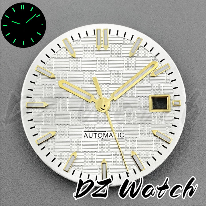 DZ%2031mm%20NH35%20Watch%20Dial%20With%20Hands%20Sets%20Luminous%203%20Hour's%20Date%20Window%20For%20NH34%20NH35%20NH36%20NH38%20NH70%20NH71%20NH72%20Automatic%20Movement%20-%20Image%203