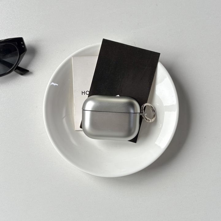 Fashion%20Simple%20Electroplated%20Silver%20Matte%20and%20Glossy%20Protective%20Earphone%20Case%20with%20Metal%20Ring%20for%20AirPods%205%201%202%203%204%20Pro2%20Pro3%20-%20Image%206