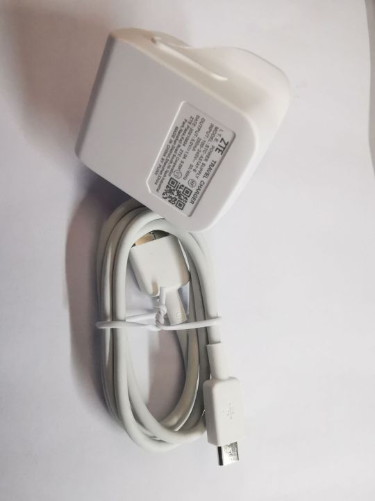 zte charger 2A white