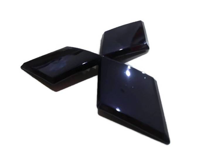 Mitsubishi%20Triton%20Car%20Nameplate,%20Mitsubishi%20Triton%20Logo,%20Size%2014.5%20Cm,%20Glossy%20Black,%20for%20the%20Front%20of%20the%20Car.%20Mitsubishi%20Triton%202005-2014.%20Fast%20Delivery,%20Express%20Delivery,%20Immediate%20Delivery.%20-%20Image%202