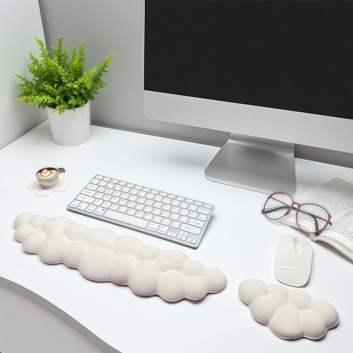3pcs%20Cloud%20Keyboard%20Wrist%20Rest%20Set,%20Cloud%20Wrist%20Rest%20with%20Non-Slip%20Base,%20Desktop%20Floral%20Coaster,%20Suitable%20for%20Keyboard%20Wrist%20Pad%20-%20Image%203