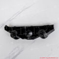 Genuine Nissan center front bumper lock for Almera 2020 n18t (62224-5ek0a, 62225-5ek0a) (1 piece). 