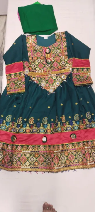 Sindhi%20Pathani%20Handmade%20Frock%20for%20Girls%20with%20Moti%20Work%20and%20Embroidery,%20Traditional%20Black%20Chiffon%20Dress%20for%20Weddings,%20Parties,%20and%20Special%20Occasions%20-%20Image%206