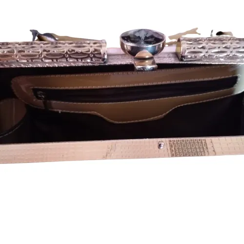 Ladies%20HandBag%20%7C%20Fancy%20Purse%20%7C%20Party%20Purse%20%7C%20Metal%20Frame%20%7C%20Stylish%20Purse%20%7C%20Light%20Weight%20Bamboo%20Handle%20Bag%20-%20Image%205