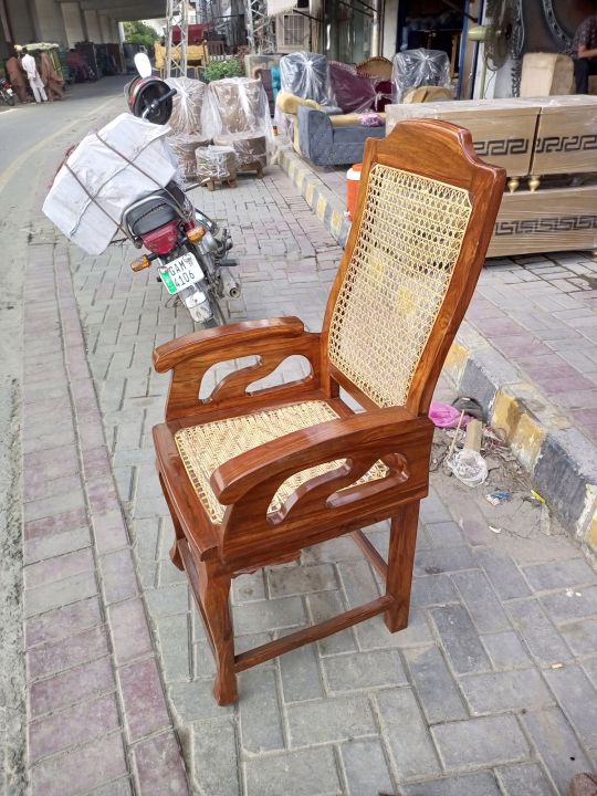 Solid%20sheesham%20wood%20chair/%20Visitor%20Chair/%20Office%20Chair/%20Wooden%20chair%20-%20Image%203