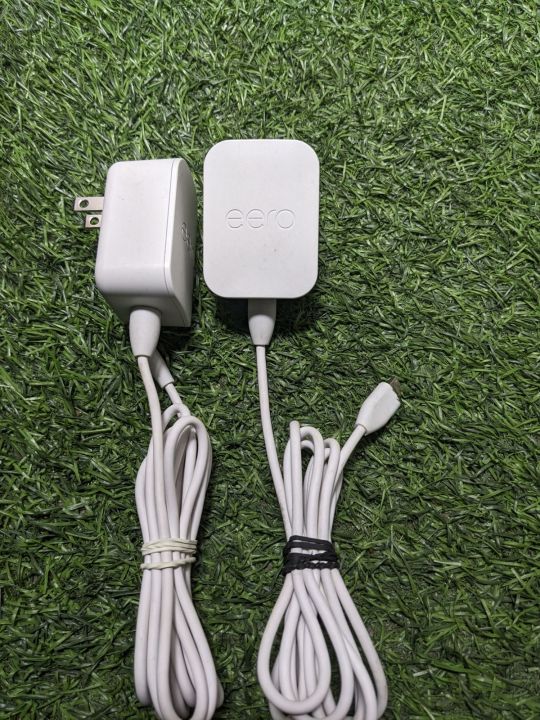 Eero%20C210001%2027W%20Fast%20Charger%20with%20USB-C%20Cable%20for%20Laptops%20and%20Mobiles%20-%20Image%204