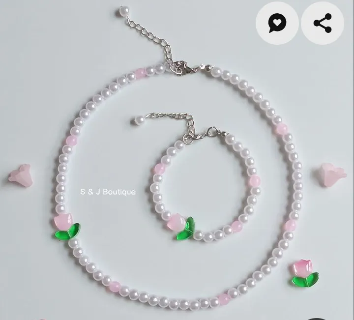 new%20elegant%20bracelet%20with%20Pink%20tulip%20flower%20Charm,%20trendy%20latest%20Crystal%20pearl%20beaded%20Bracelet%20Handmade,%20Elegant%20Pink%20Crystal%20latest%20cute%20charm%20Jewelry,%20Handcrafted%20stylish%20Crystal%20Bracelet,%20Pink%20beautiful%20Bracelet,%20affordable%20pink%20lover%20Fashion%20Bracelet%20-%20Image%204