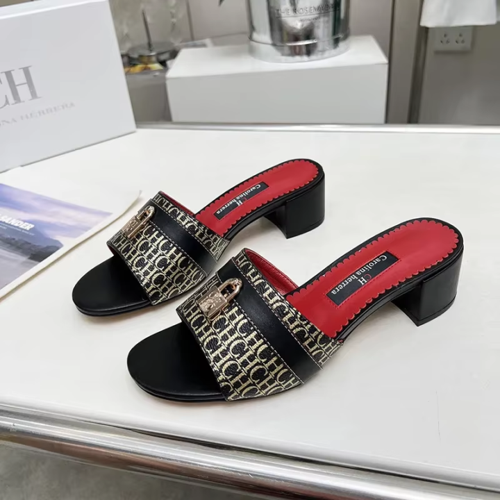CH Brand Metal Buckle Embossed Sandals With Block Heels Open Toe Design Comfortable And Stylish Outdoor Slippers
