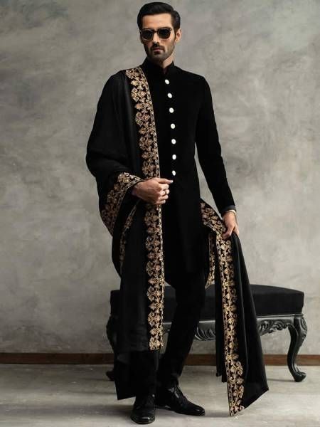 Sherwani%20for%20groom%20wear%20-%20Image%205