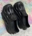 New Comfortable Summer Couple Hole Crocs SuperClogs Outdoor Beach Shoes Soft-Soled Non-Slip Breathable Sandals for Men. 