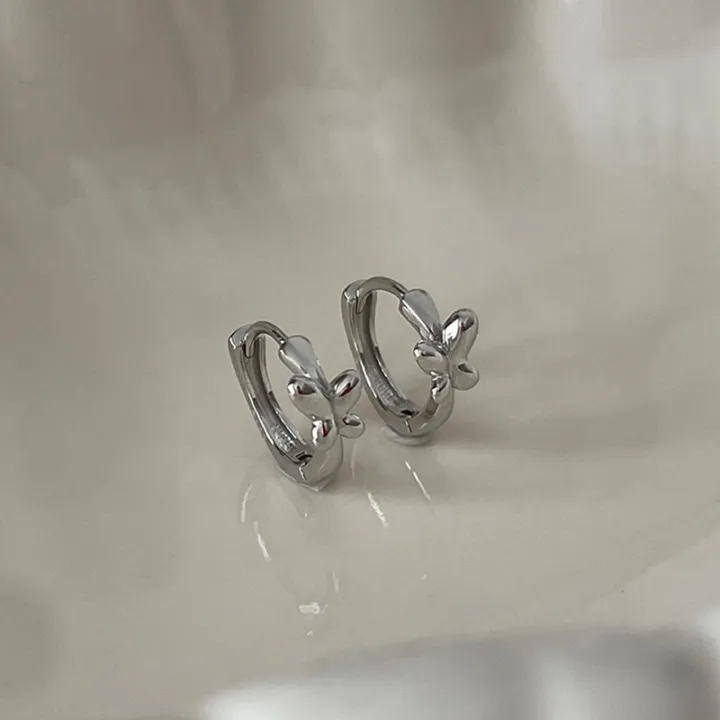 New%20Trendy%20Four-pointed%20Star%20Hoop%20Earrings%20For%20Women%20Simple%20Asymmetric%20Silver%20Color%20Earring%20Aesthetic%20Jewelry%20%20-%20Image%207