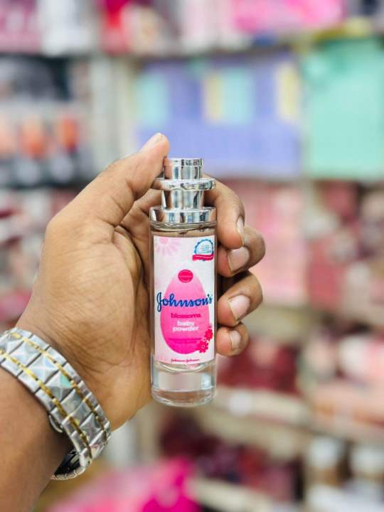 Johnson's Baby Powder Perfume Blossoms