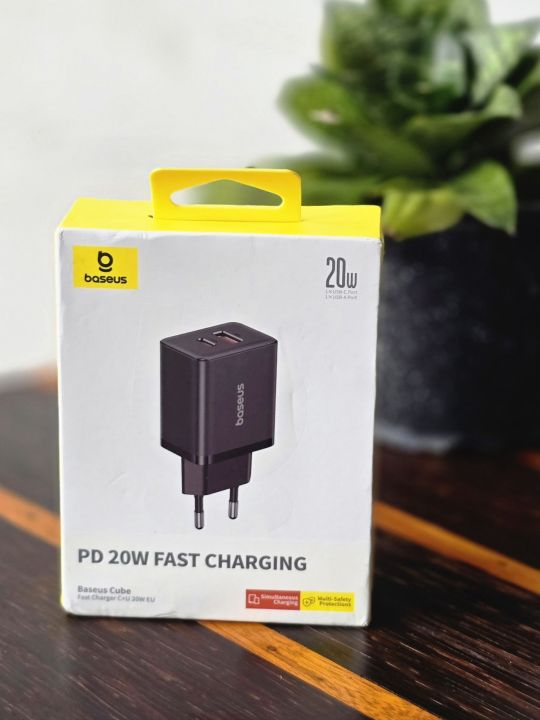 Baseus%2020W%20PD%20Quick%20Charger%20With%20Usb%20-%20Image%202