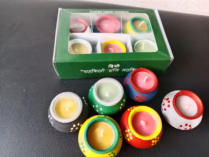 Dailo%20Crafted%20Tealights%20Natural%20Scented%20or%20Unscented%20Candle%20with%20Aromatherapy,%206%20Pcs%20Set%20-%20Image%203
