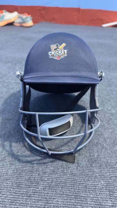 Premium%20Cricket%20Helmet%20-%20Image%202