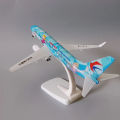 China Eastern Airlines Disney Frozen Livery Boeing 737-800 20cm High Quality Aircraft Model. 