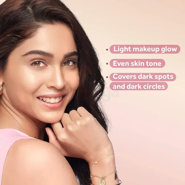 Ponds%20BB+%20Cream%20Instant%20Spot%20Coverage%20+%20Light%20Make-up%20Glow%20Ivory%20(18gm)%20-%20Ponds%20BB%20Cream%20-%20Image%205